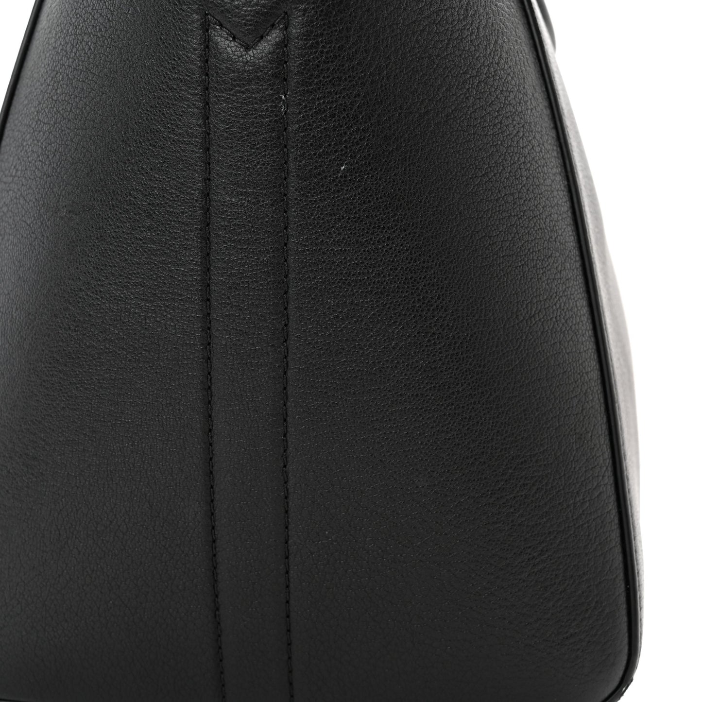 Sugar Goatskin Medium Antigona Black