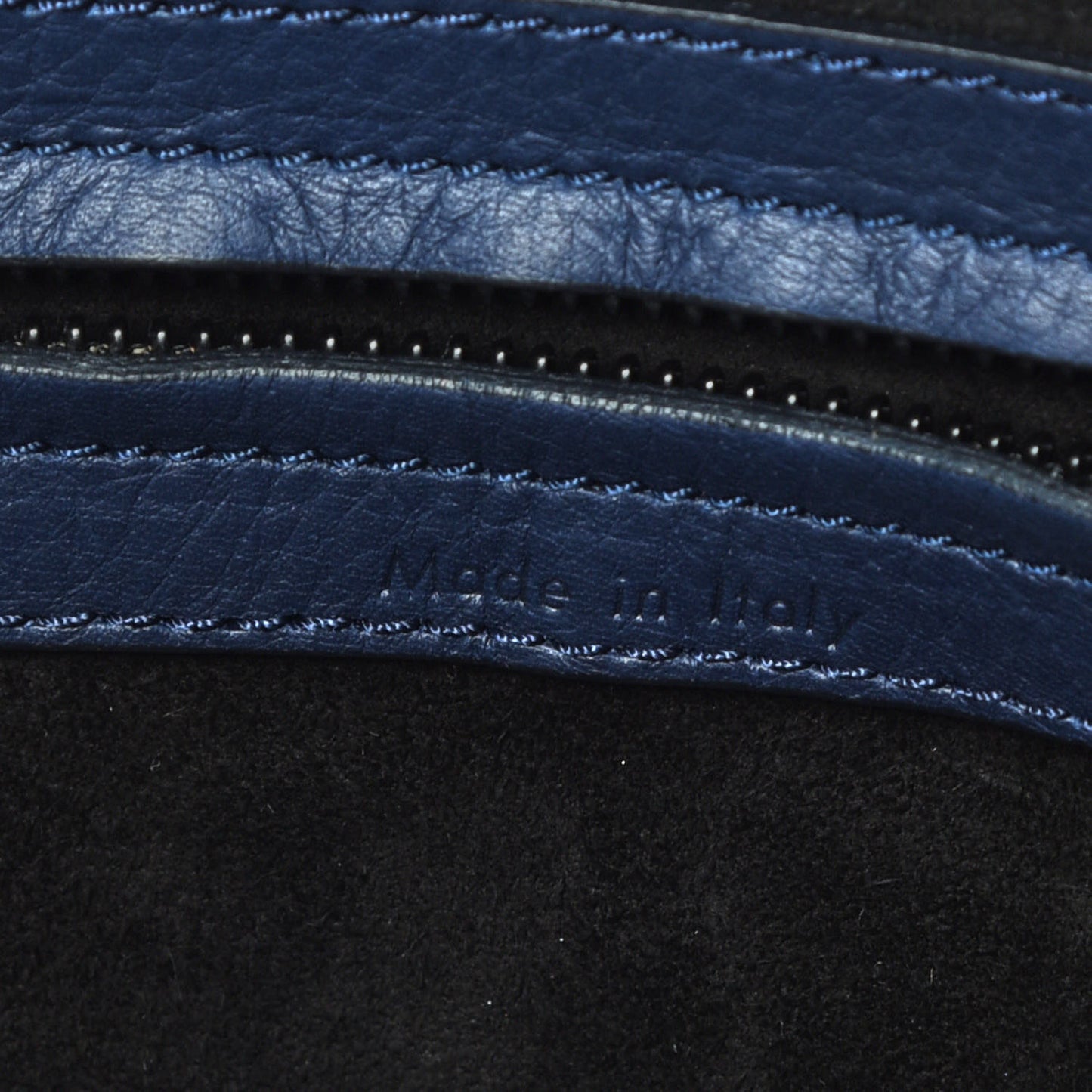 Supple Calfskin Medium Phantom Luggage Midnight