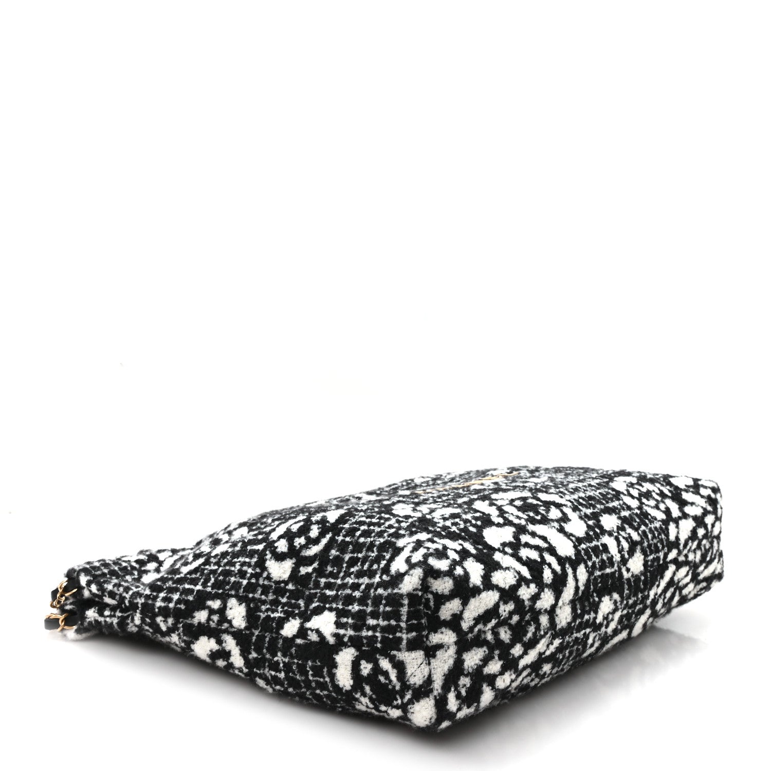 Chanel Cashmere Quilted Camellia Chanel 22 Black White 5 of 12