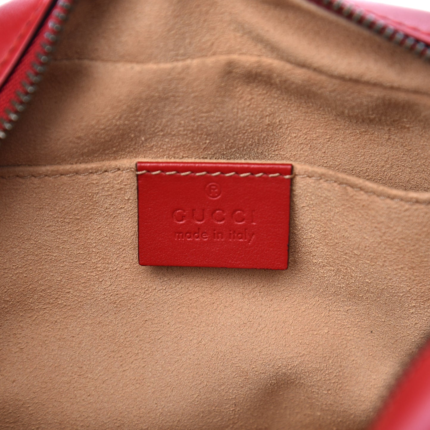 Calfskin Matelasse Small GG Marmont Chain Shoulder Bag Hibiscus Red