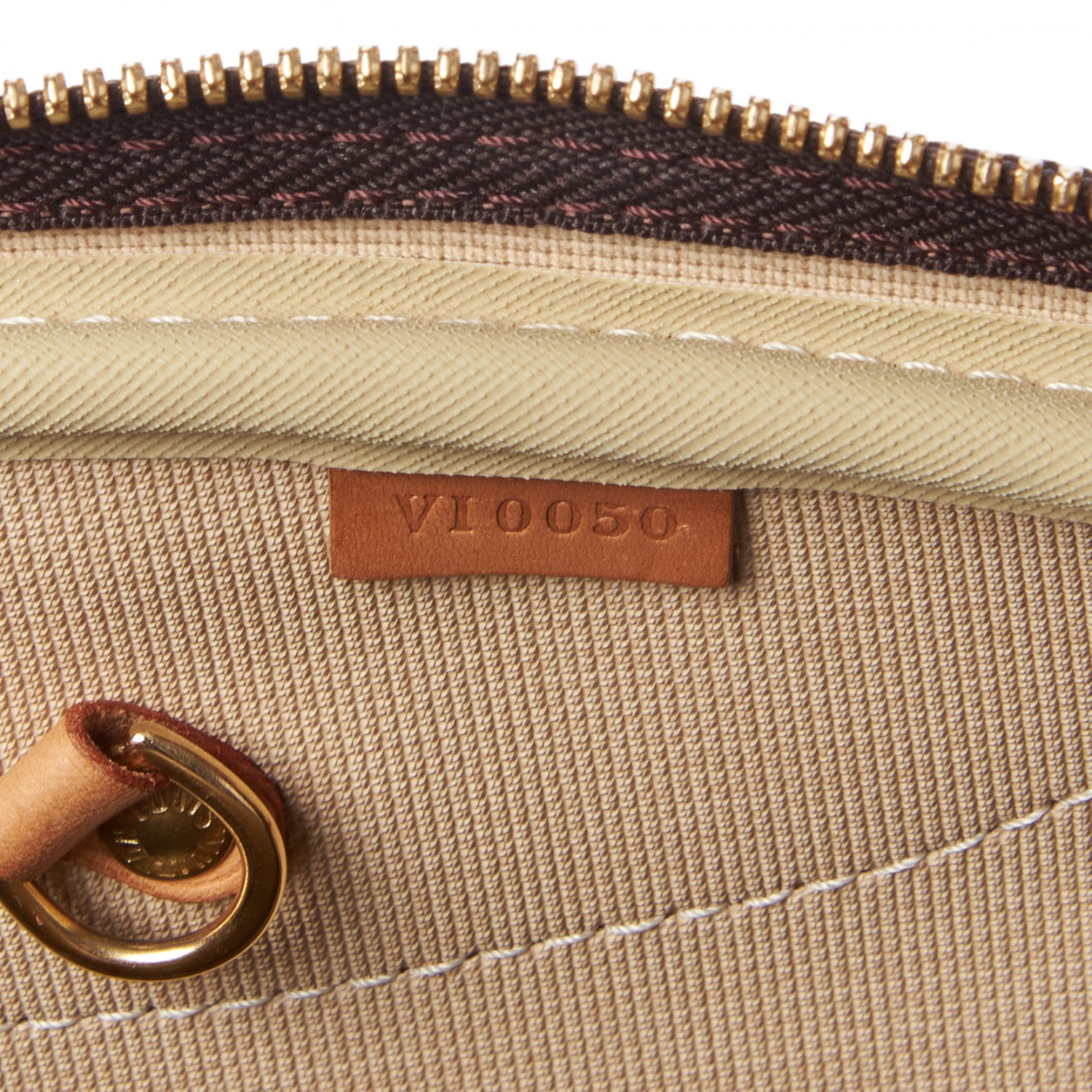 Louis Vuitton Monogram Alize 24 Heures Luggage 8 of 8