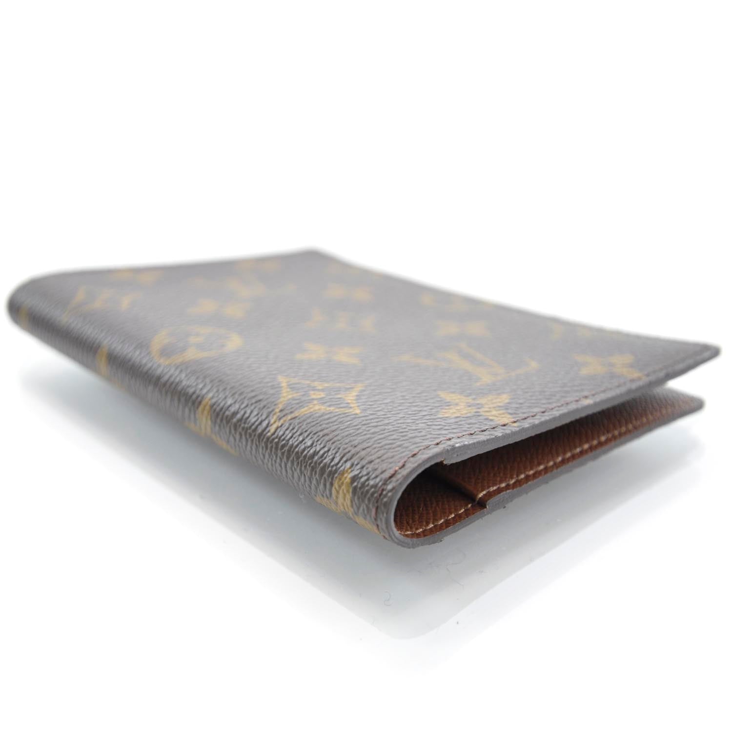 Louis Vuitton Monogram Passport Cover 4 of 7