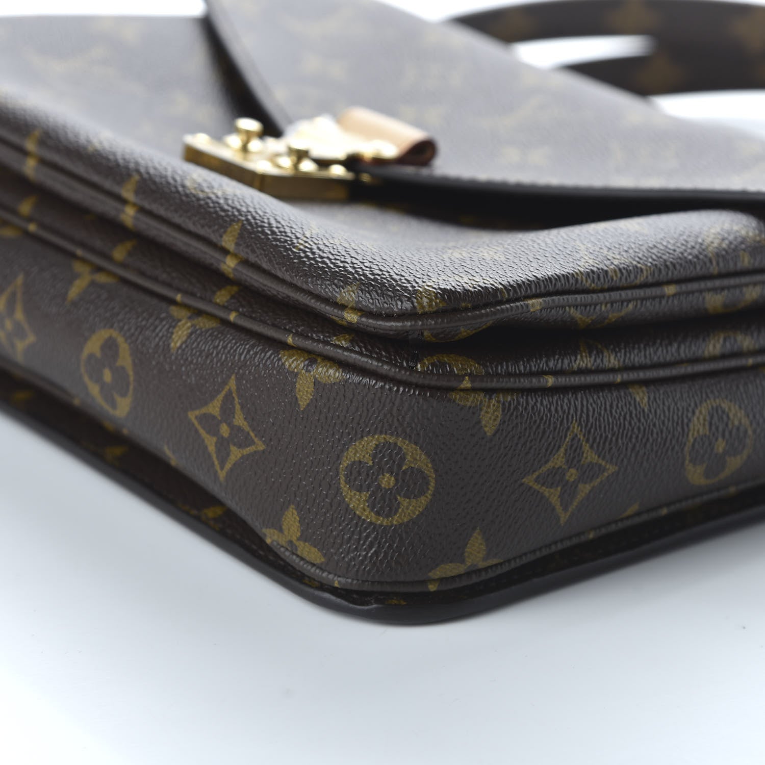 Louis Vuitton Monogram Pochette Metis 7 of 10