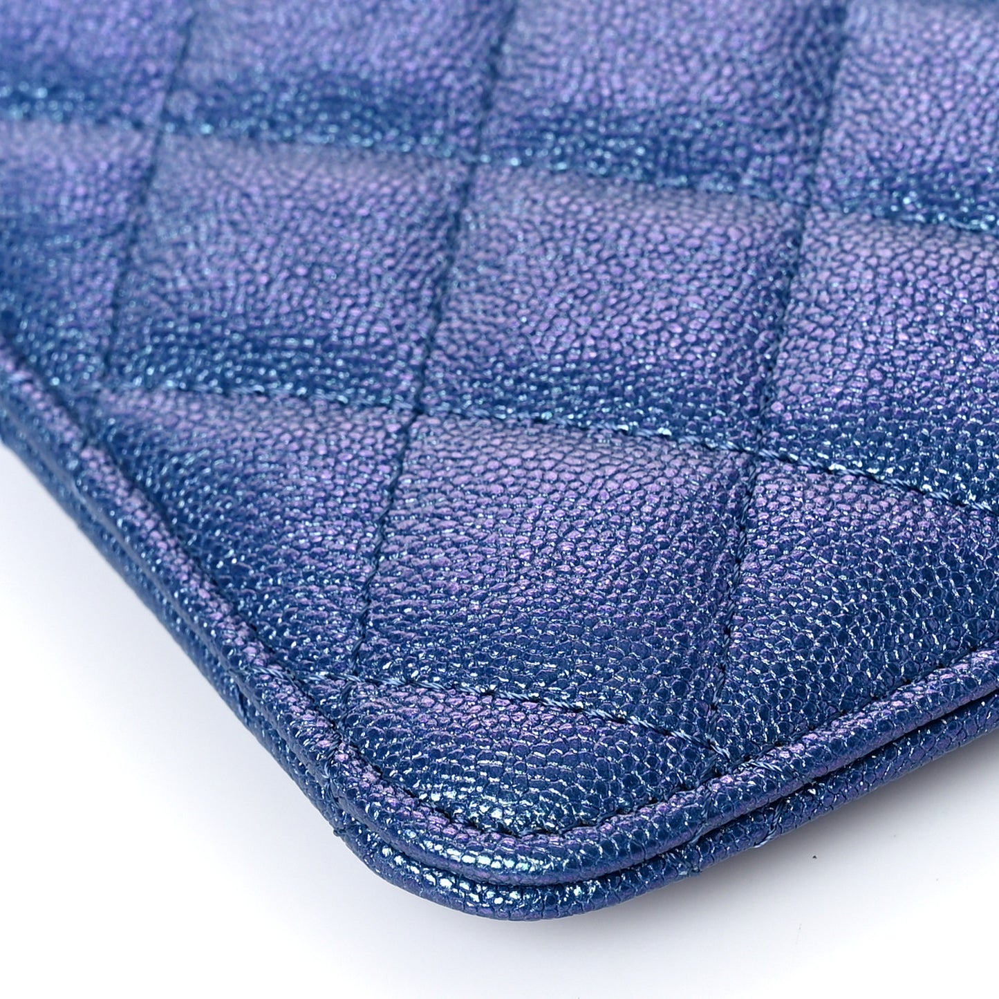 Iridescent Caviar Quilted Classic Strap Pouch Dark Blue