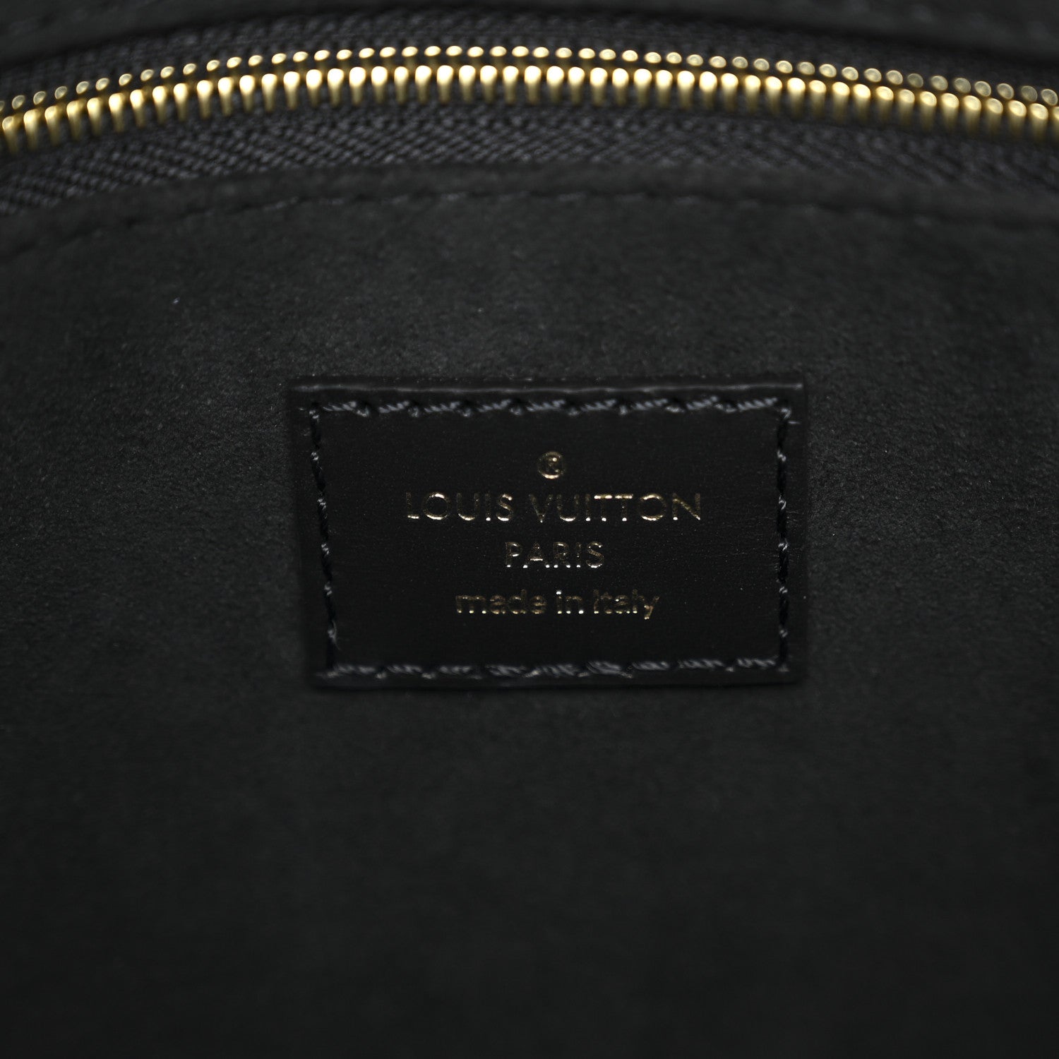 Louis Vuitton Empreinte Monogram Giant Onthego BB Black 6 of 9