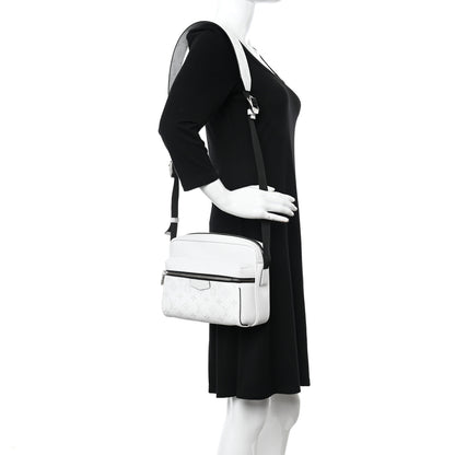 Louis Vuitton Taiga Monogram Outdoor Messenger White 2 of 10