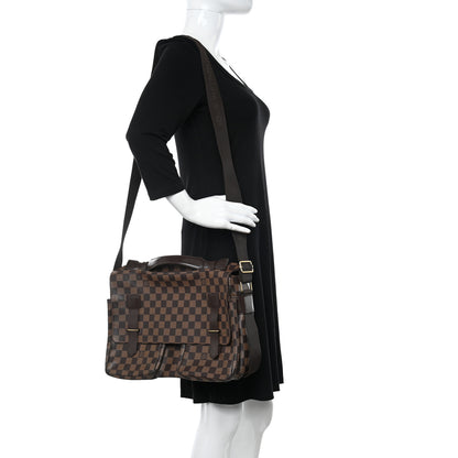 Louis Vuitton Damier Ebene Broadway Messenger Bag 2 of 9