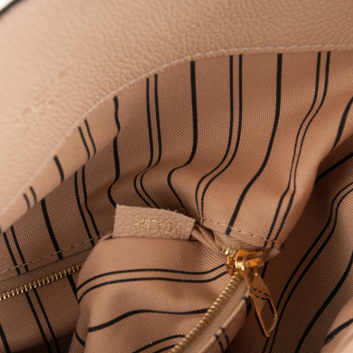 Louis Vuitton Empreinte Bagatelle Dune 8 of 8