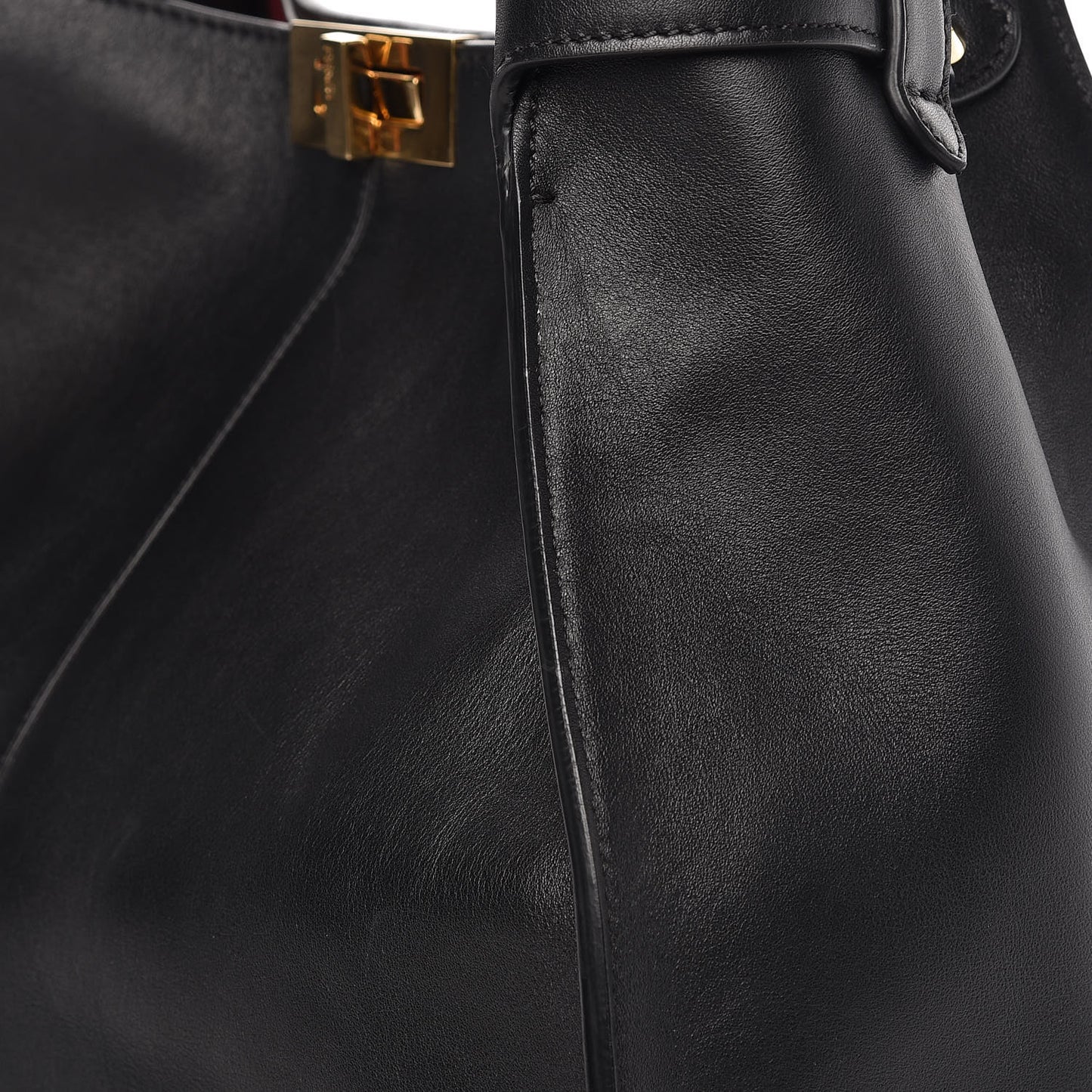 Vitello Seta Century Large Peekaboo X-Lite Black Fragola