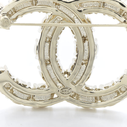 Chanel Crystal Pearl CC Dazzling Domino Brooch Gold 3 of 4