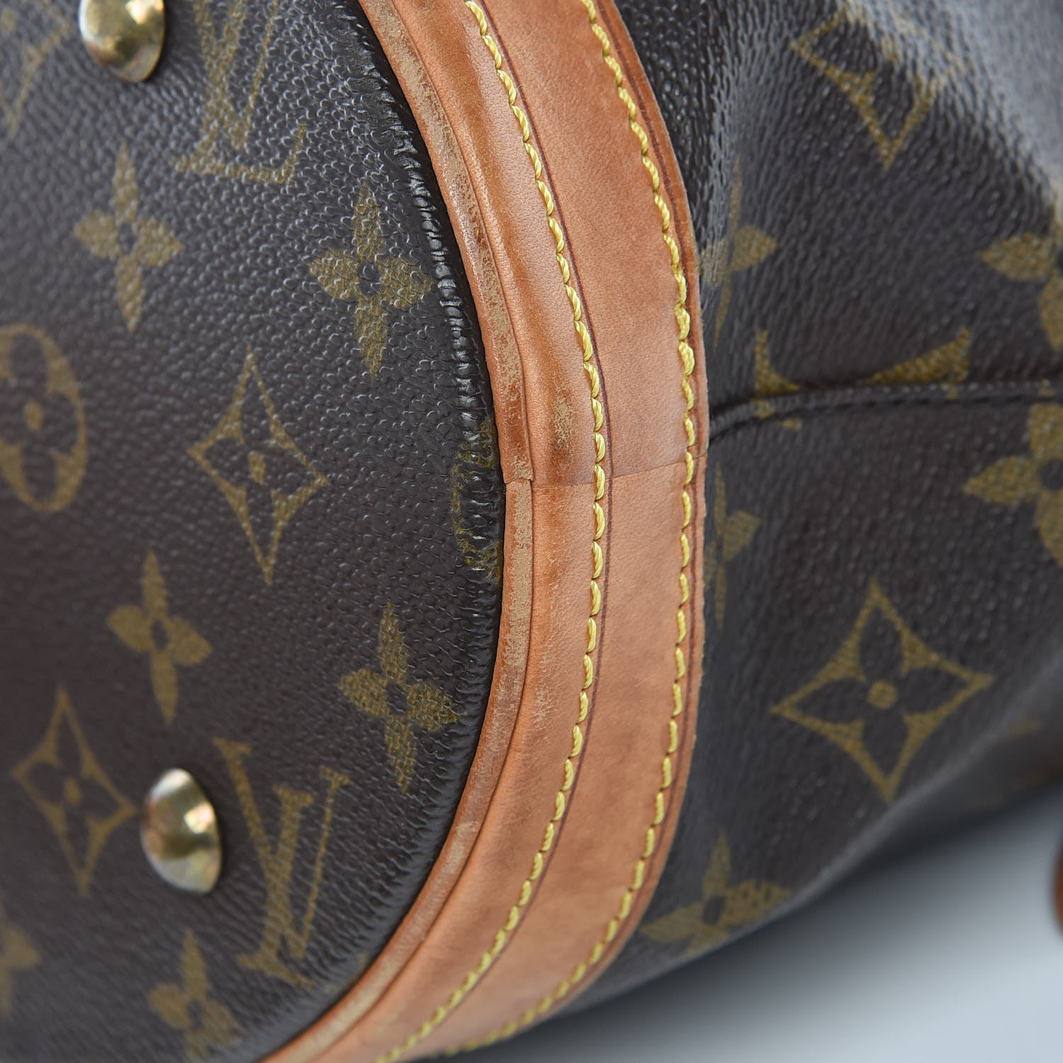 Louis Vuitton Monogram Petit Bucket 23 9 of 22