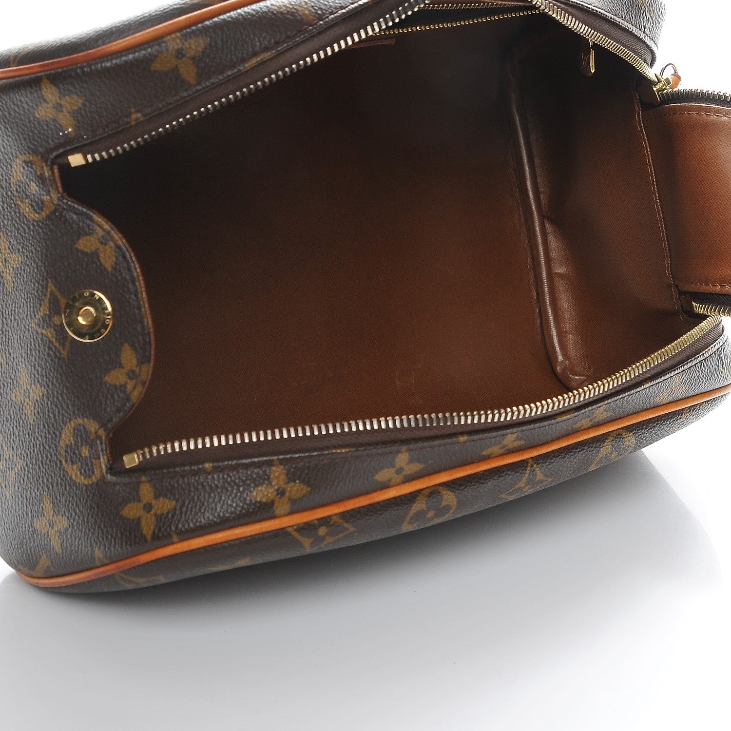 Louis Vuitton Monogram King Size Toiletry Bag 5 of 7