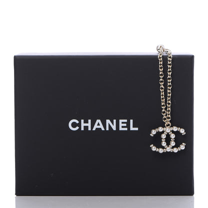 Chanel Crystal Pearl Nefertiti CC Pendant Necklace Gold 6 of 6