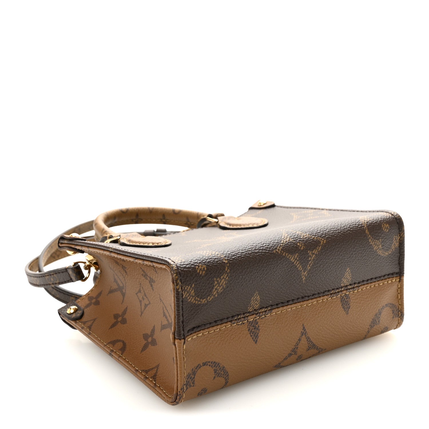 Louis Vuitton Reverse Monogram Giant Onthego BB 4 of 9