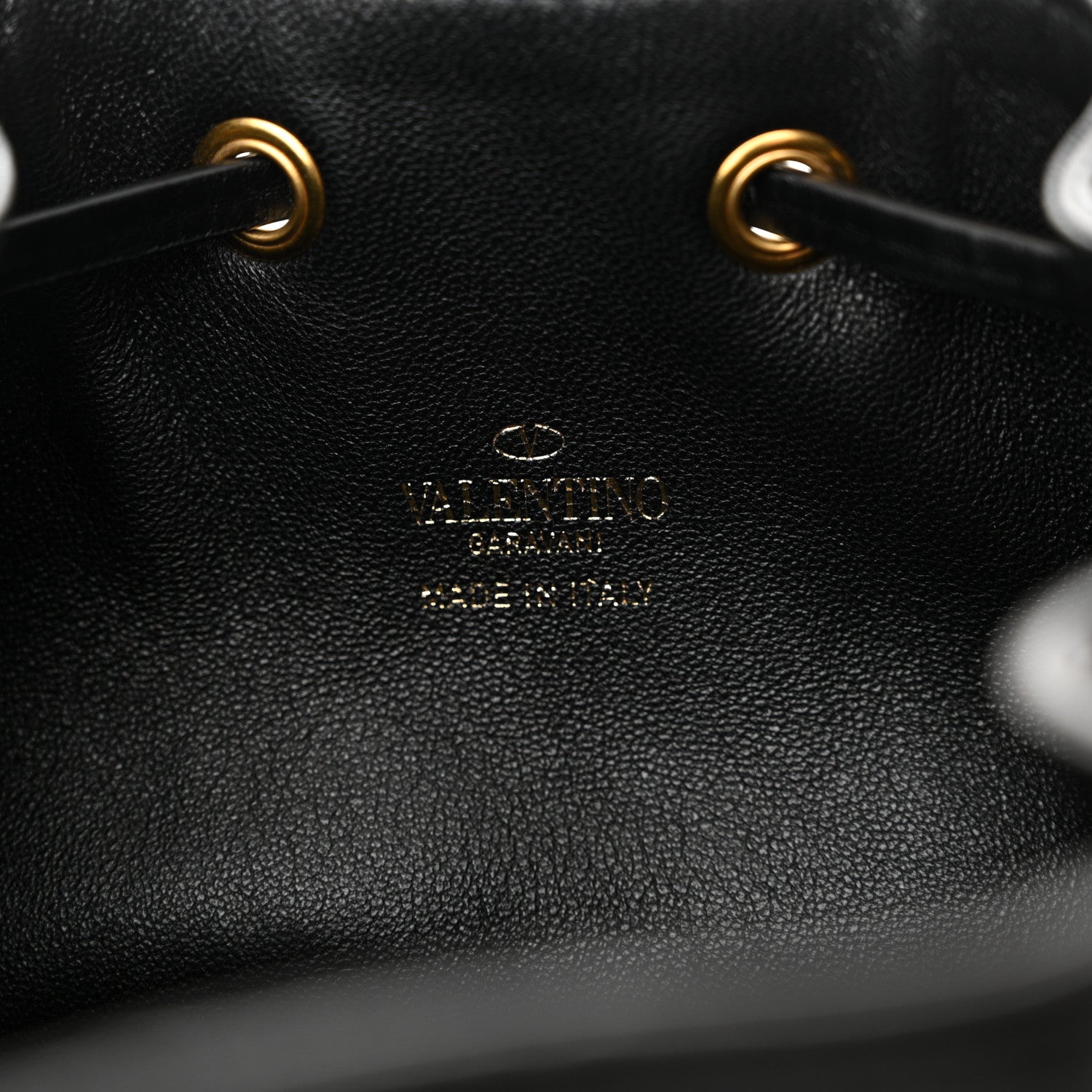 Valentino Garavani Nappa Mini VLogo Signature Bucket Bag Black 6 of 13