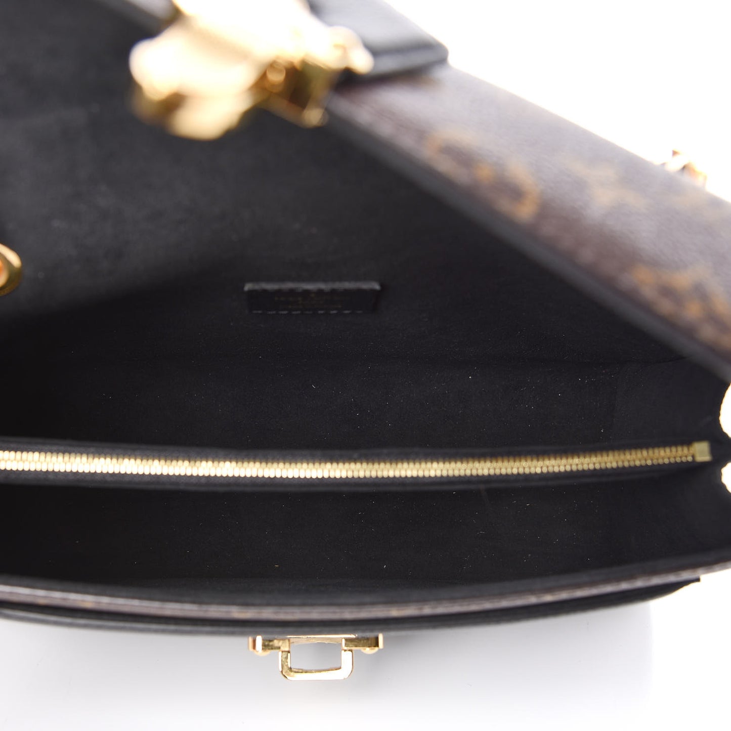 Monogram Victoire Black