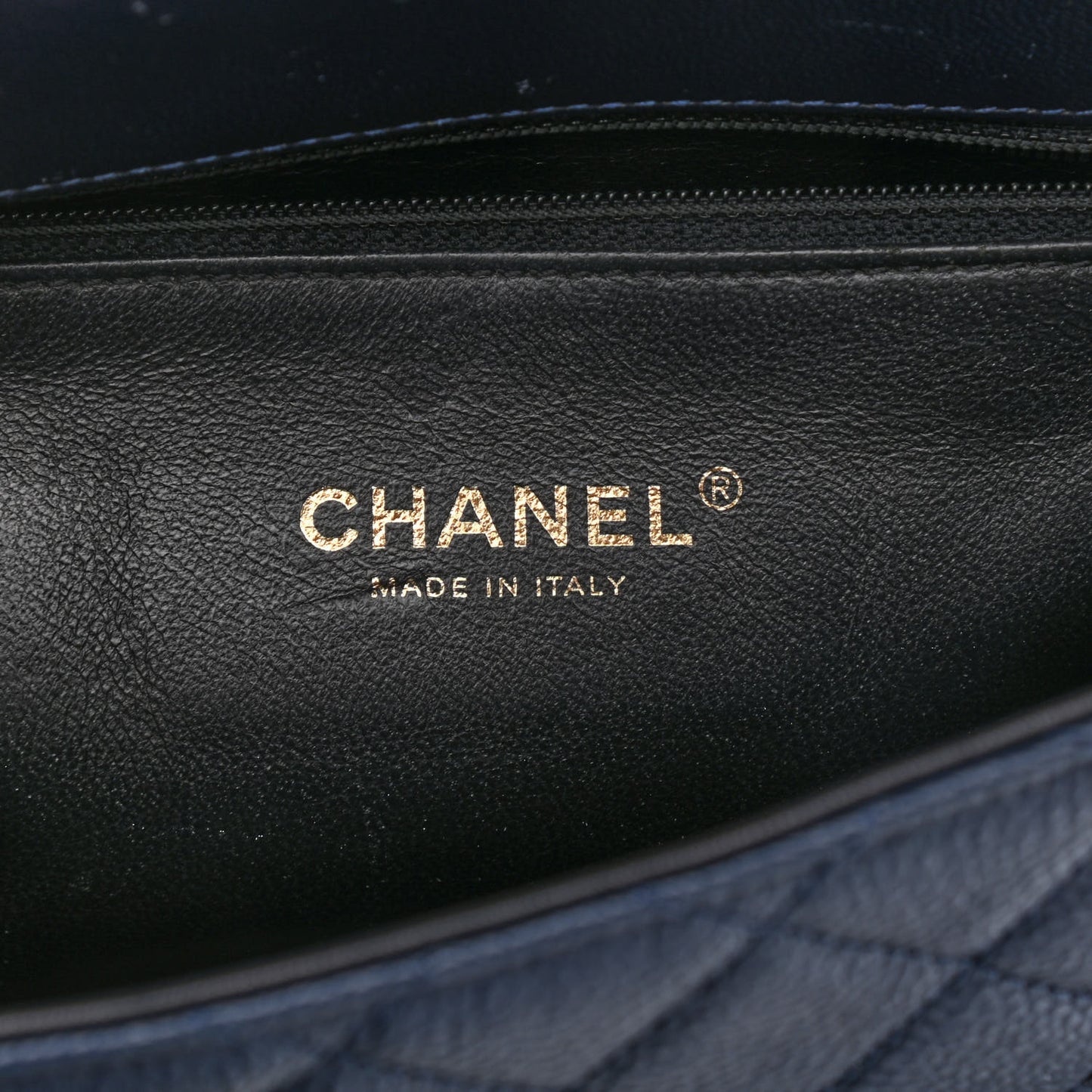 Caviar Quilted Small CC Filigree Flap Navy Black