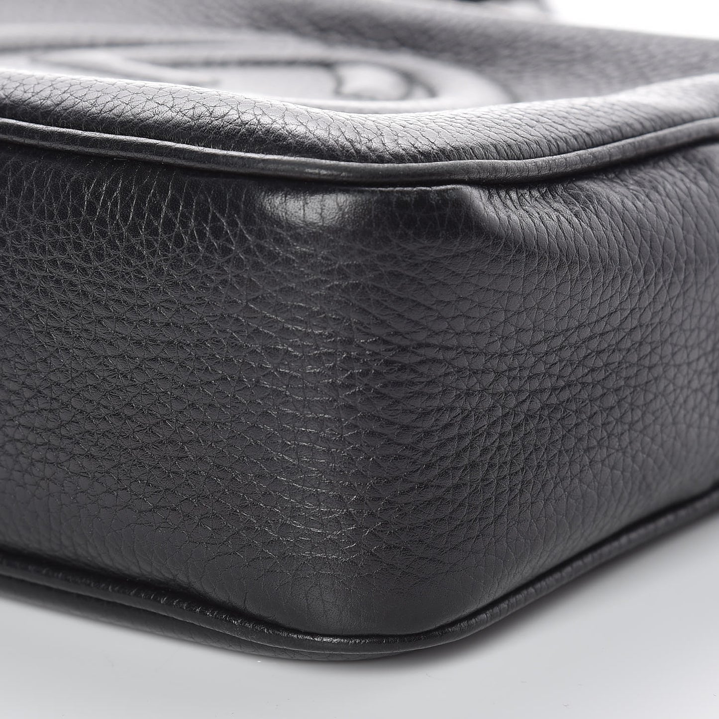 Pebbled Calfskin Small Soho Disco Bag Black