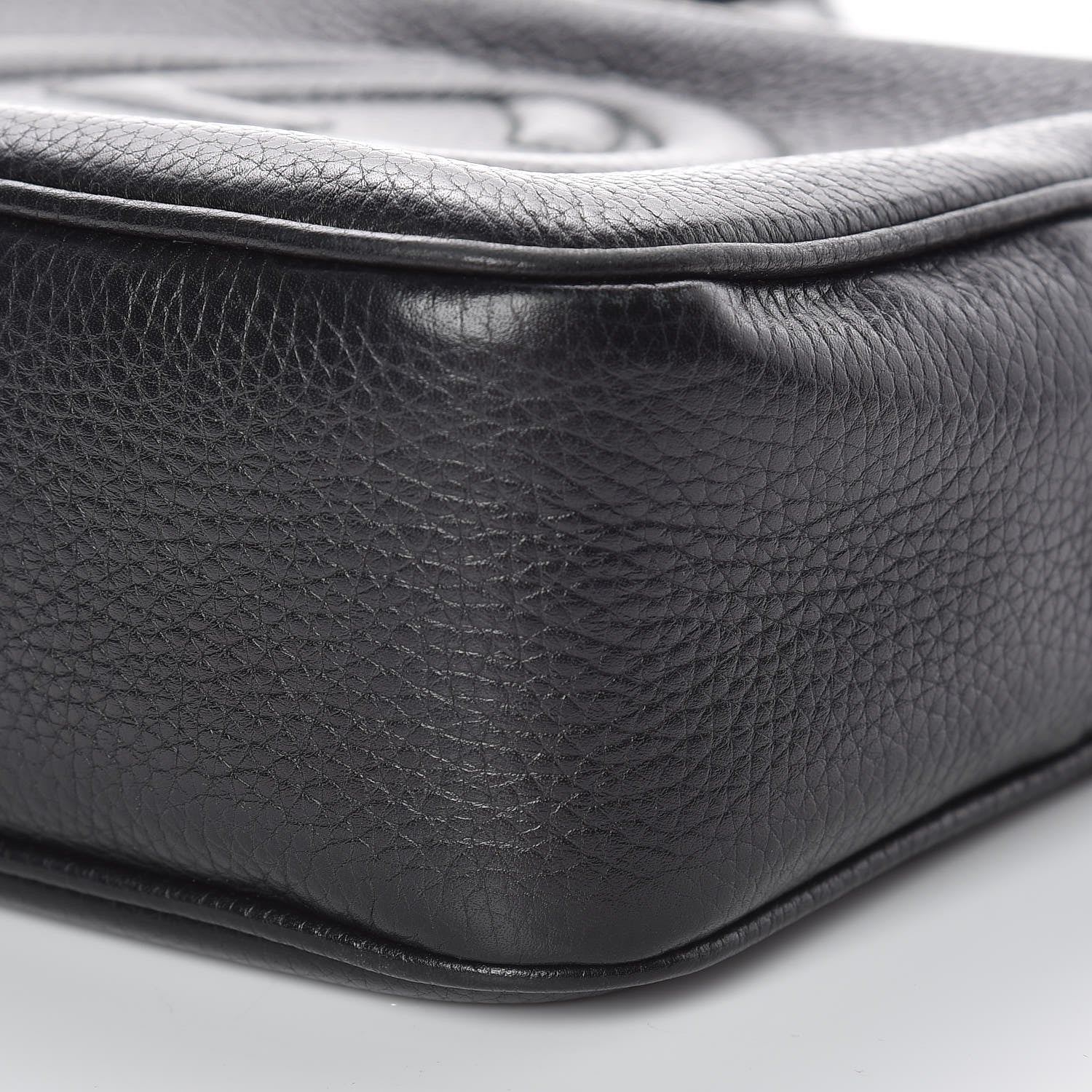 Gucci Pebbled Calfskin Small Soho Disco Bag Black 6 of 14