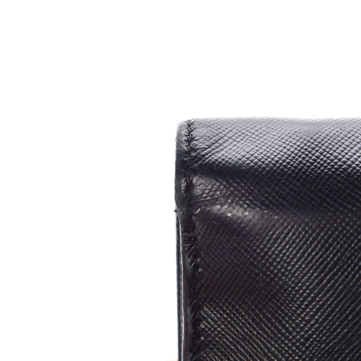 Saffiano Metal Oro Chain Wallet Black