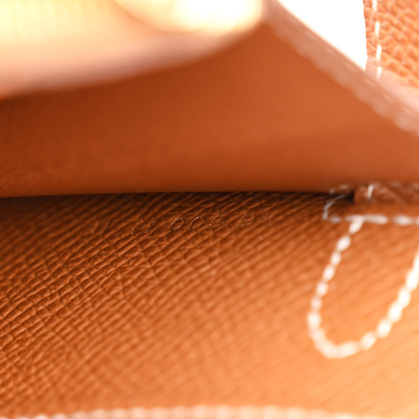 Epsom Kelly Wallet To Go Gold