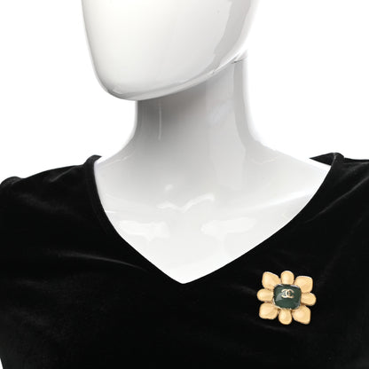 Chanel Gripoix CC Brooch White Green 2 of 6