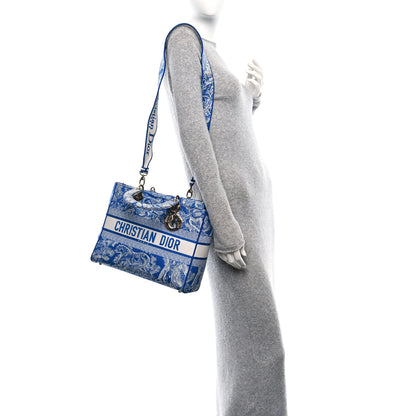 Christian Dior Toile de Jouy Embroidered Large Lady D-Lite Fluorescent Blue 2 of 11