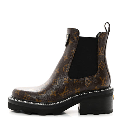 Louis Vuitton Patent Monogram LV Beaubourg Ankle Boots 38 Black 1 of 8