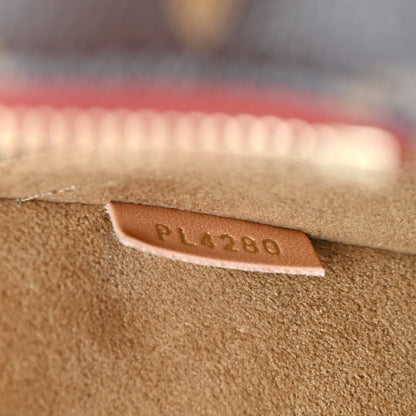 Louis Vuitton Monogram Game On Coeur 7 of 9