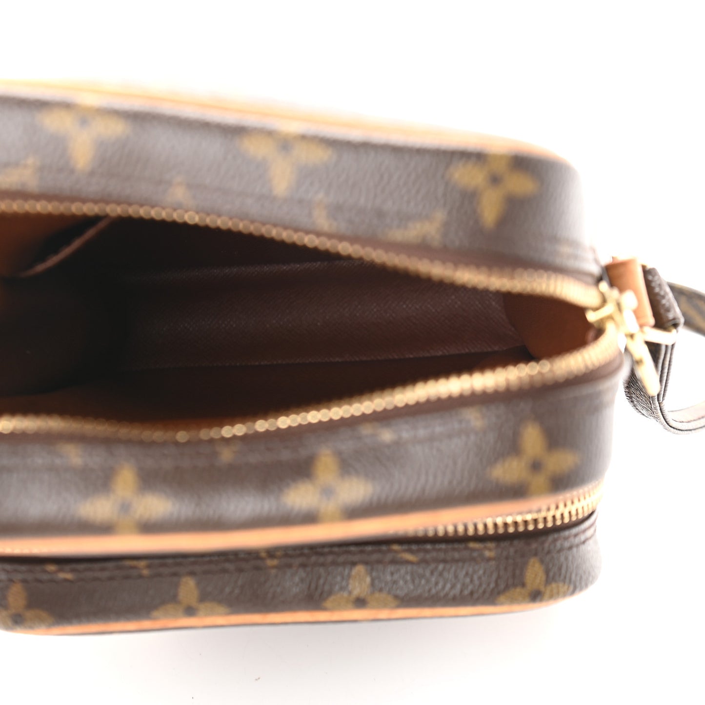 Monogram Amazone