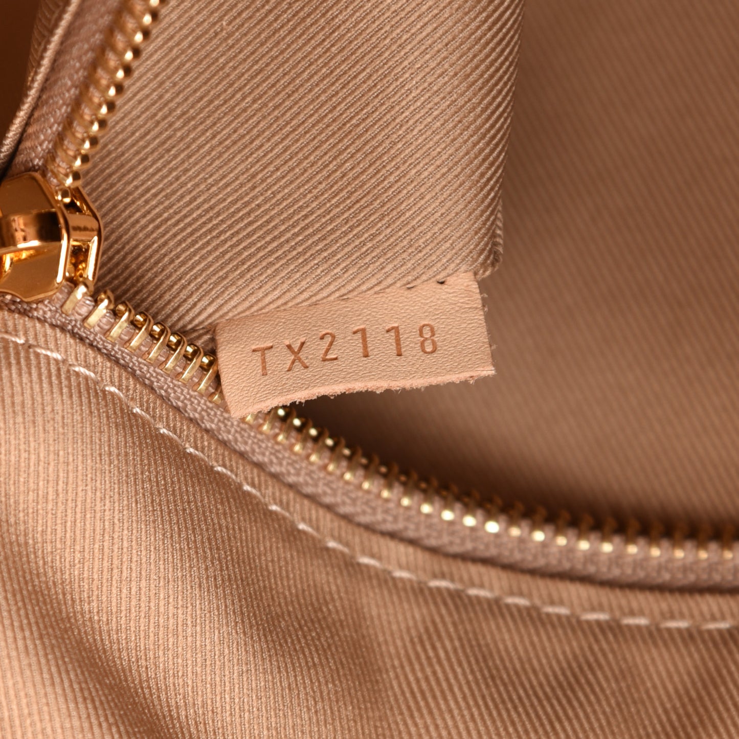 Monogram Graceful MM