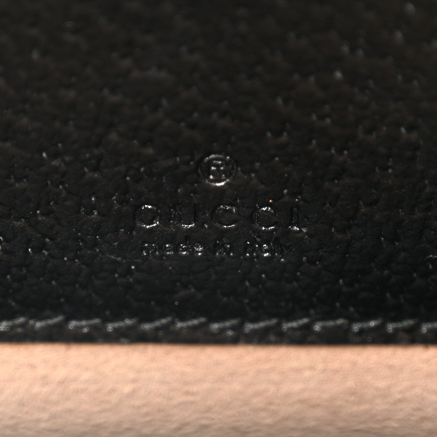 Gucci GG Supreme Monogram Textured Dollar Calfskin Mini New Basket Shoulder Bag Beige Ebony Black 6 of 10