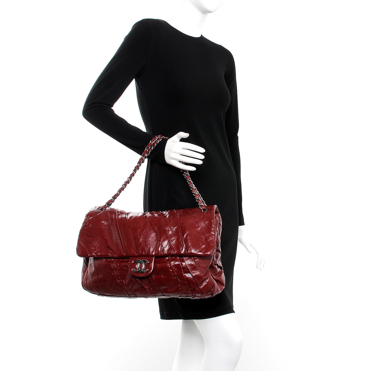 Chanel Glazed Calfskin Twisted Maxi Flap Red 2 of 7