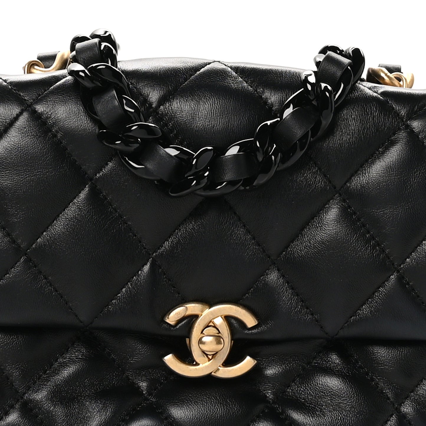 Lambskin Quilted Mini Lacquered Chain Flap Black
