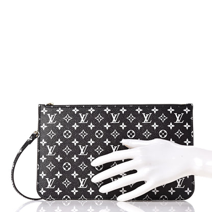 Louis Vuitton Monogram Giant Jungle Neverfull MM GM Pochette Black 2 of 7