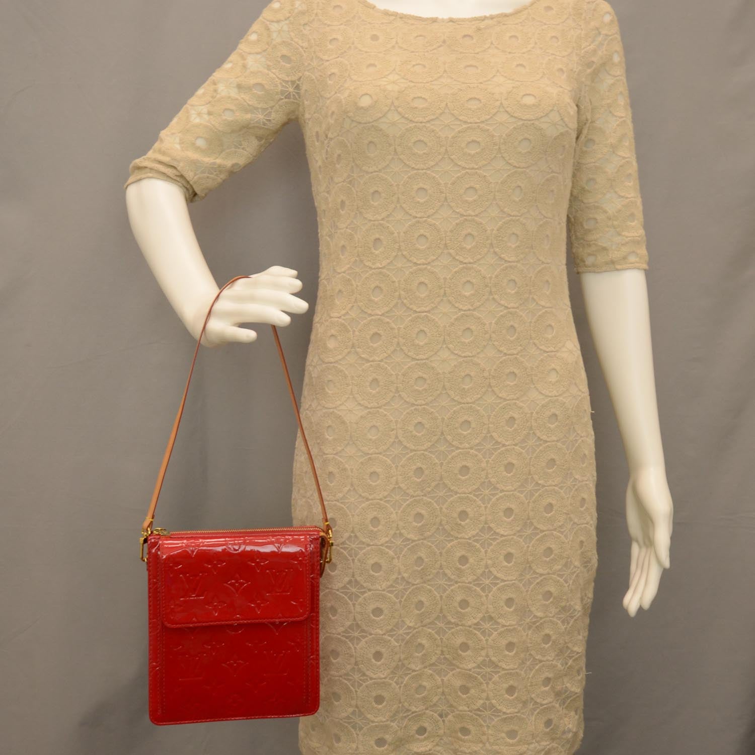 Louis Vuitton Vernis Mott Red 2 of 7