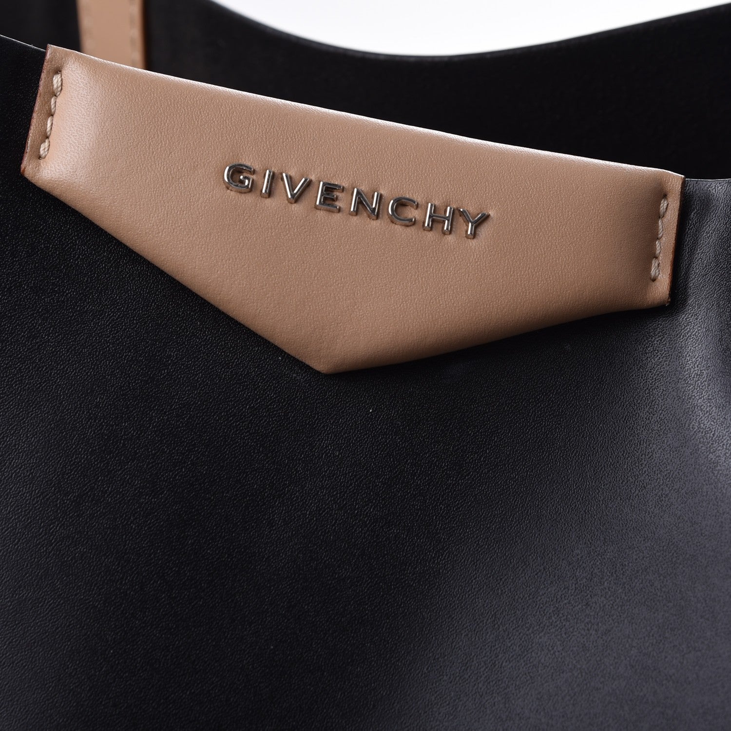 Givenchy Calfskin Large Antigona Tote Black Beige 12 of 12