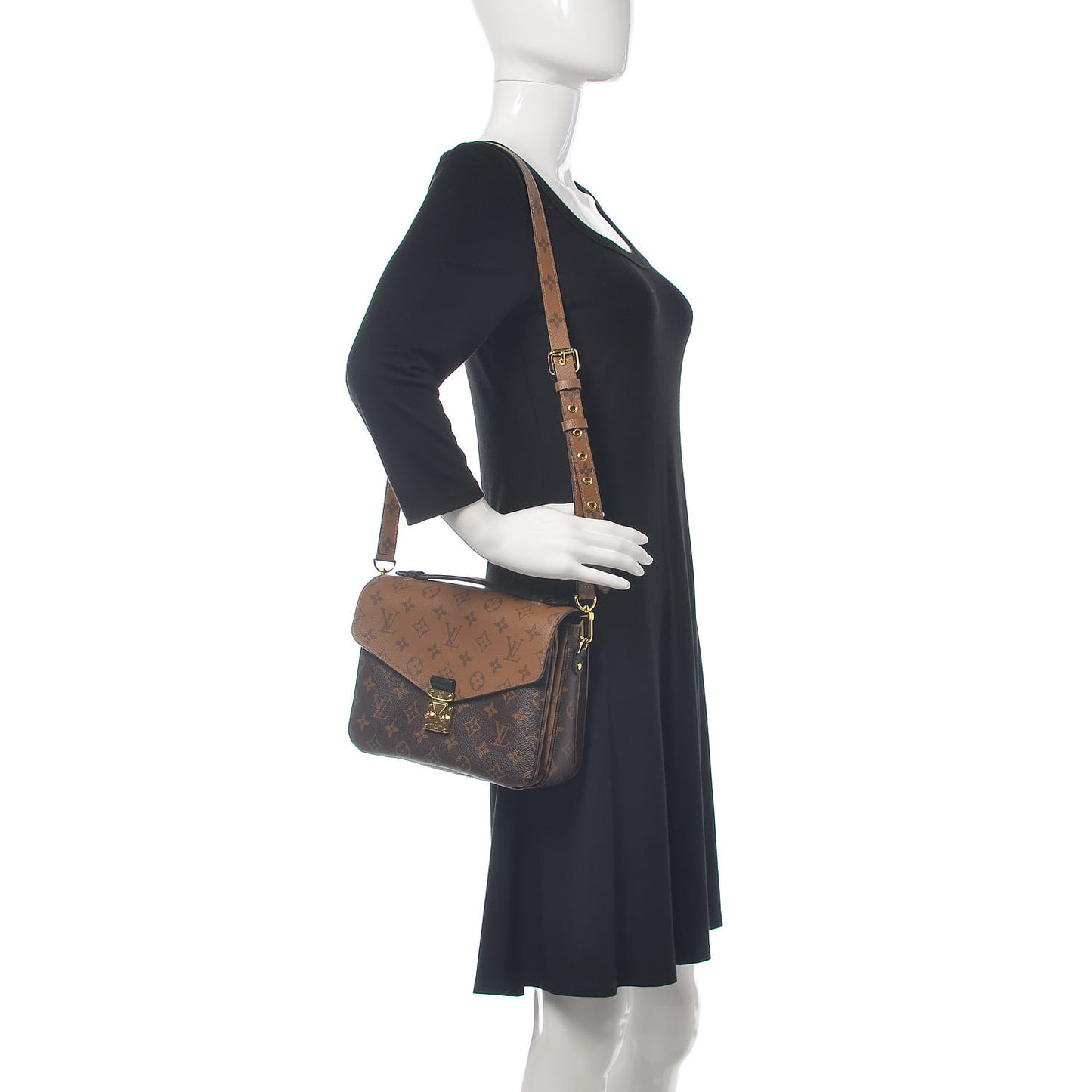 Reverse Monogram Pochette Metis