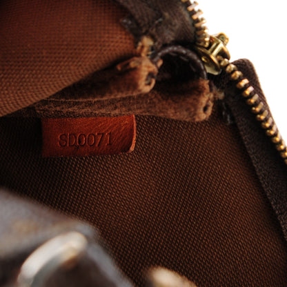 Louis Vuitton Monogram Pochette Accessories 7 of 9