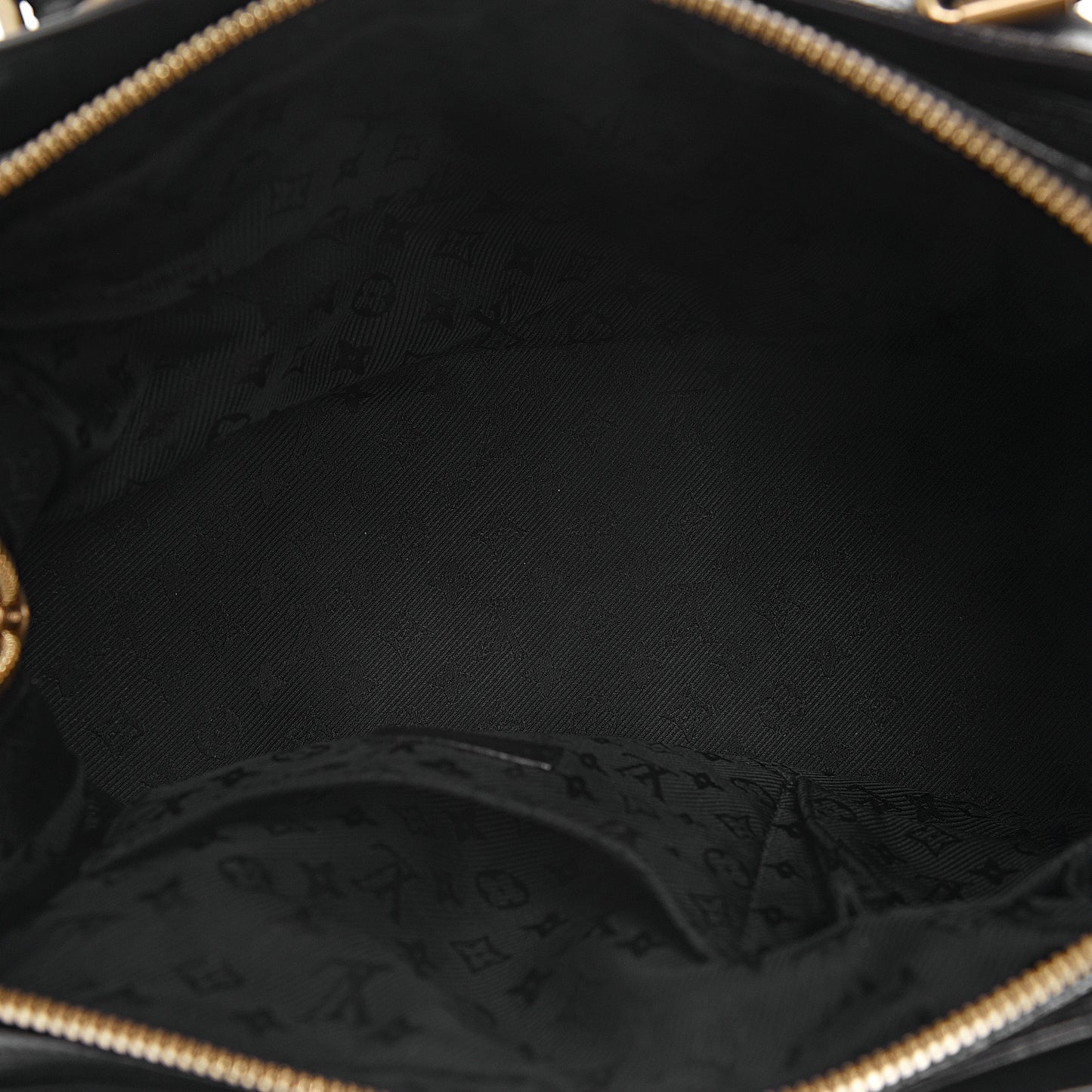 Lambskin Riveting Black