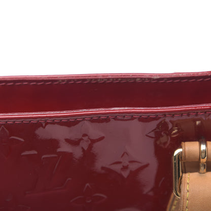 Louis Vuitton Vernis Brentwood Pomme D'Amour 8 of 11