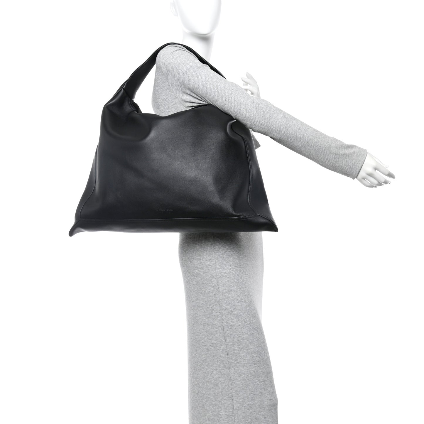 Silky Calfskin Large Hop Black
