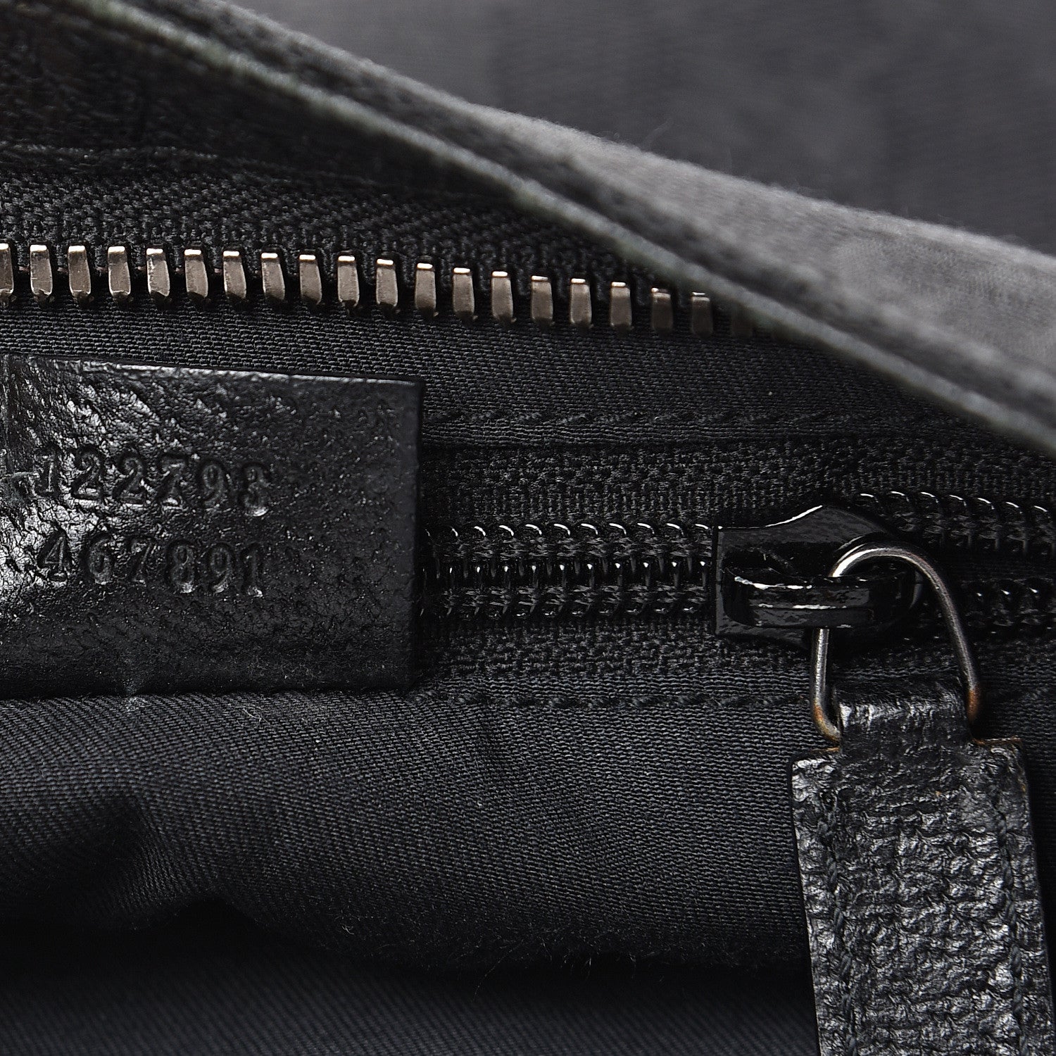 Gucci Monogram Flat Messenger Bag Black 6 of 10