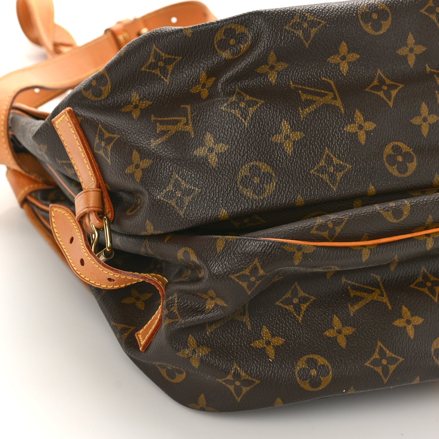 Monogram Saumur 35