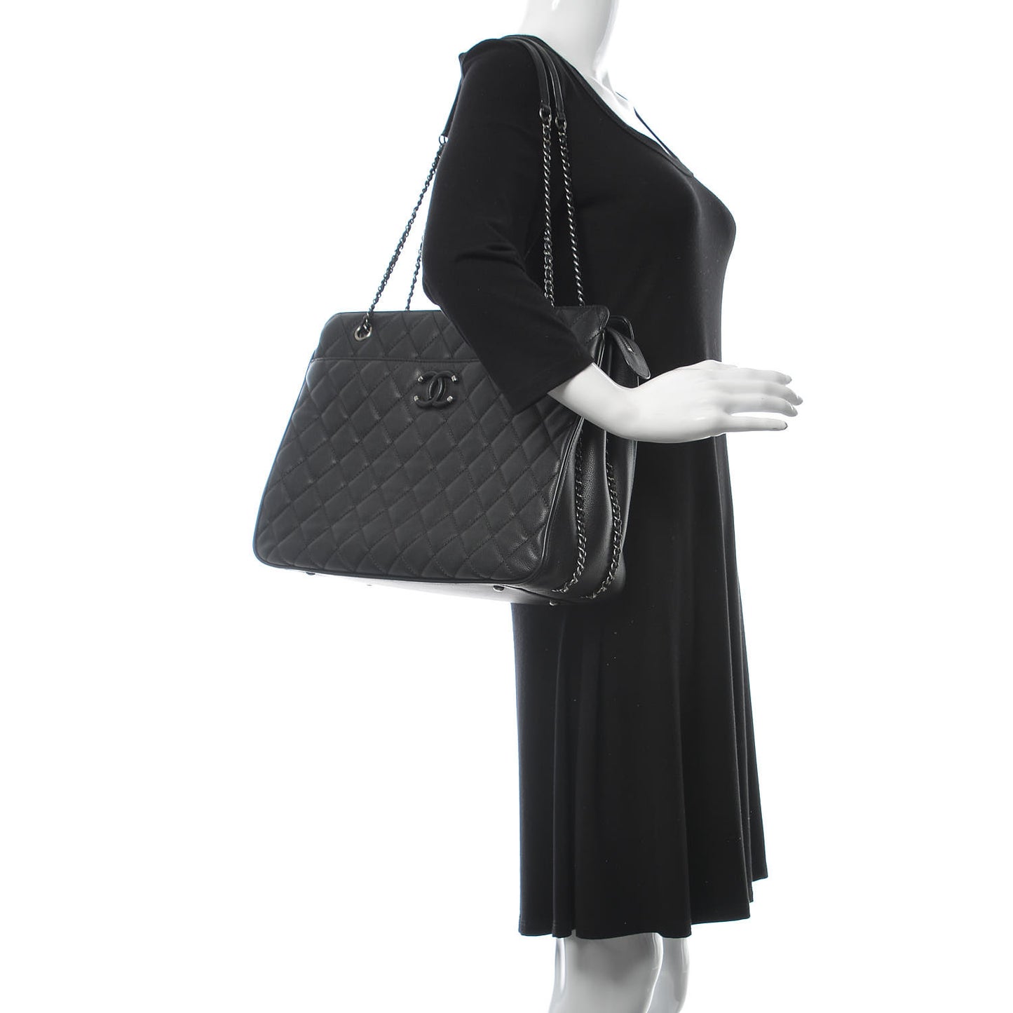 Calfskin Quilted Frame In Chain Tote Black