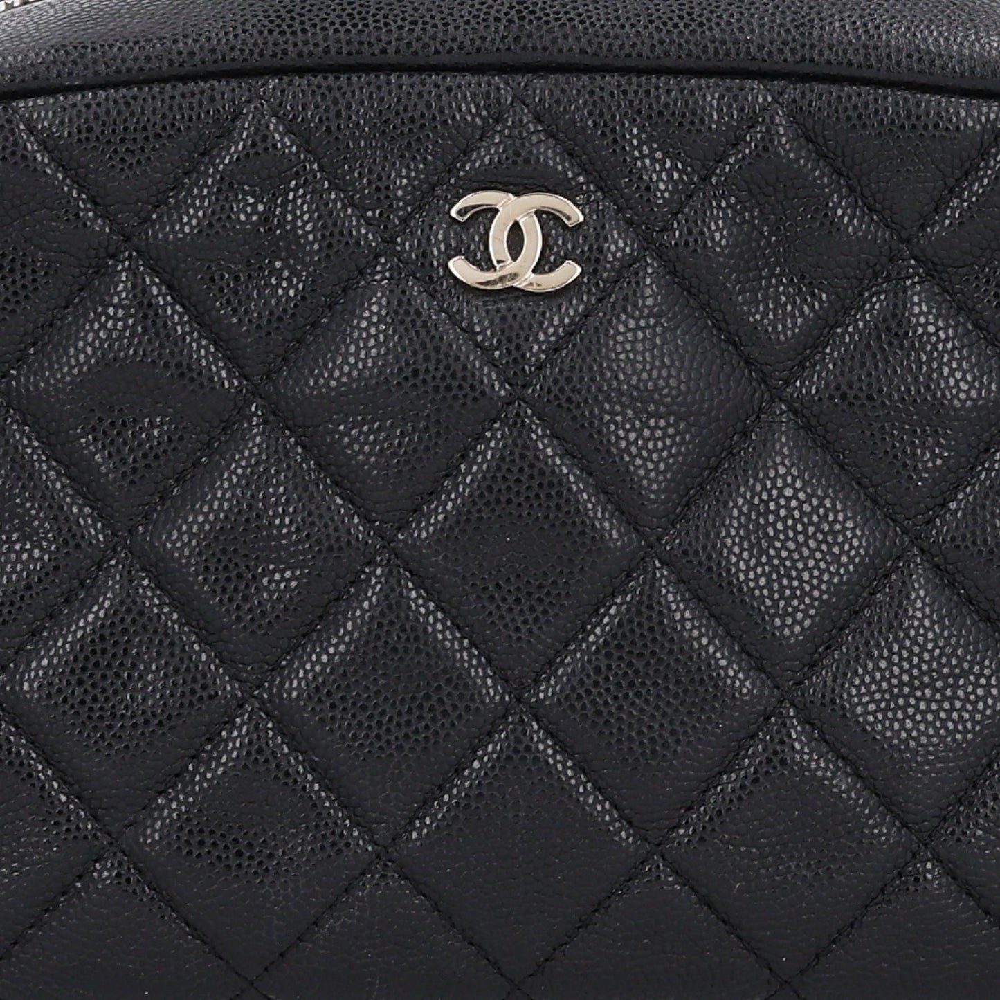 Caviar Quilted Medium Curvy Pouch Cosmetic Case Black
