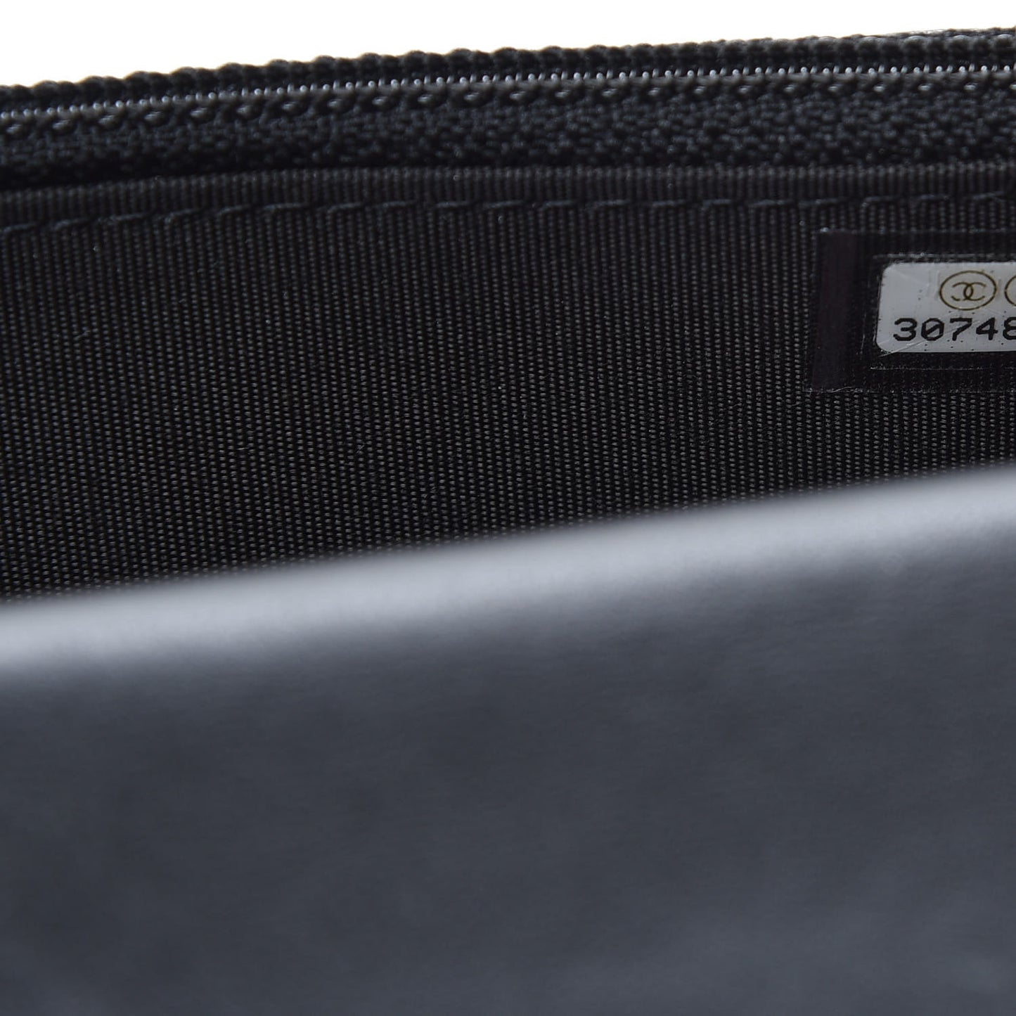 Calfskin Quilted Maxi Pearls Clutch With Chain Black