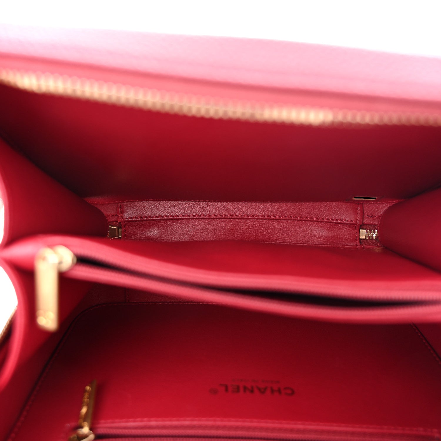 Chanel Caviar Quilted Medium CC Filigree Vanity Case Burgundy 6 of 11