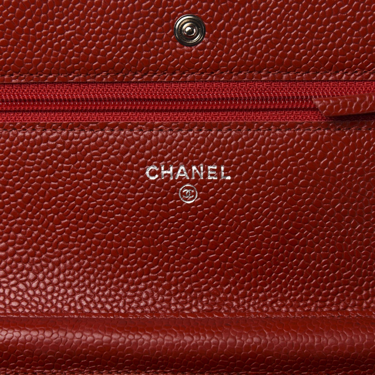 Caviar Quilted Wallet on Chain WOC Red