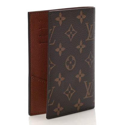 Louis Vuitton Monogram Passport Cover 3 of 10